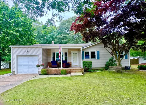 116 Iowa Ave, Egg Harbor Twp, NJ 08234