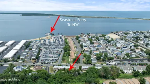 321-323 Shore Dr #27, Highlands, NJ 07732