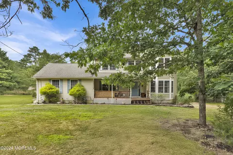 8 Hillcrest Dr, Tabernacle, NJ 08088 photo 2