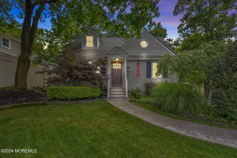 157 Concord Ave, Leonardo, NJ 07737 photo 2