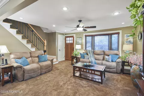 157 Concord Ave, Leonardo, NJ 07737 photo 12