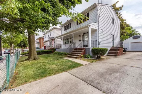 111 Washington Ave, Carteret, NJ 07008