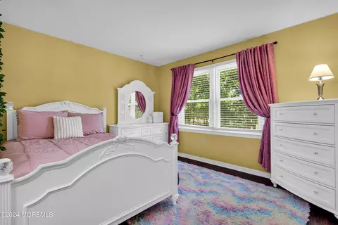 Bedroom - 24 Bittersweet Dr, Jackson, NJ 08527 photo 3 of 5