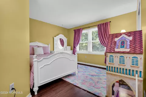 Bedroom - 24 Bittersweet Dr, Jackson, NJ 08527 photo 2 of 5