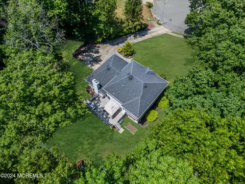 View/Area - 24 Bittersweet Dr, Jackson, NJ 08527 photo 5 of 10