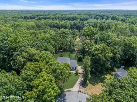 View/Area - 24 Bittersweet Dr, Jackson, NJ 08527 photo 1 of 10