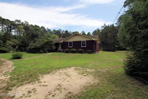 120 Hickory Ln, Little Egg Harbor, NJ 08087