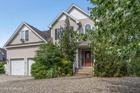 1428 Pershing Ave, Forked River, NJ 08731 photo 2