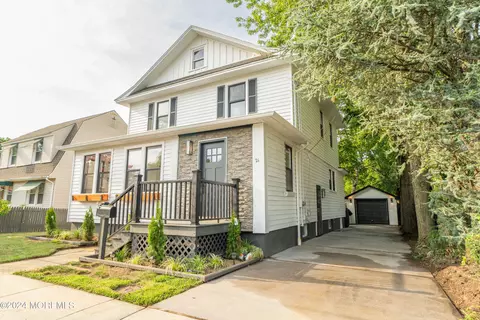 Exterior - 21 Tiensch Ave, Leonardo, NJ 07737 photo 3 of 10