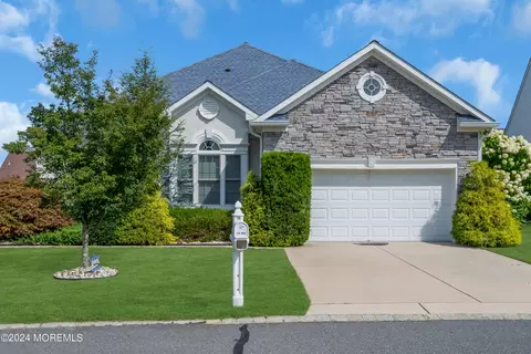 9 Eagleswood Dr, Waretown, NJ 08758 photo 2