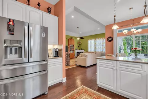 9 Eagleswood Dr, Waretown, NJ 08758 photo 14
