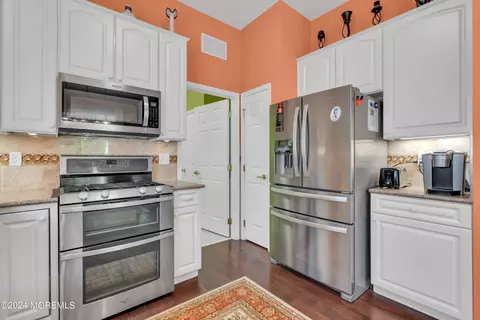 9 Eagleswood Dr, Waretown, NJ 08758 photo 15