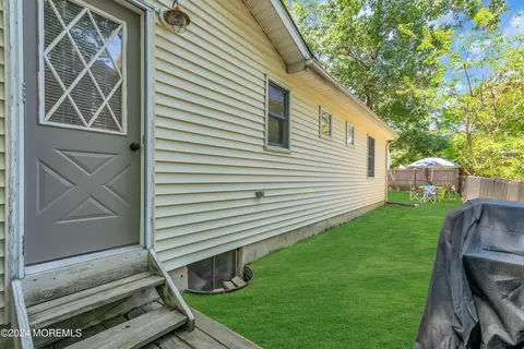 Other - 910 Windsor St, Forked River, NJ 08731 photo 4 of 15