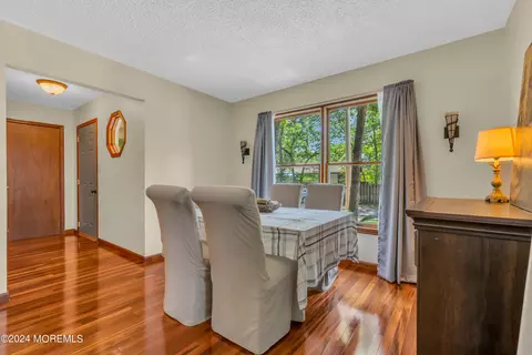Dining - 910 Windsor St, Forked River, NJ 08731 photo 1 of 2