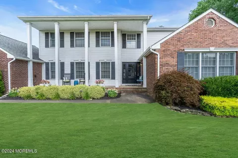 Exterior - 3050 Governors Xing, Wall, NJ 07719 photo 5 of 20