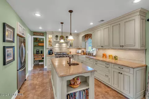 Kitchen - 3050 Governors Xing, Wall, NJ 07719 photo 1 of 5