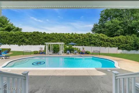 Exterior - 3050 Governors Xing, Wall, NJ 07719 photo 11 of 20