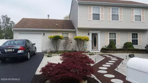 522 Whitehorn Ct, Brick, NJ 08723