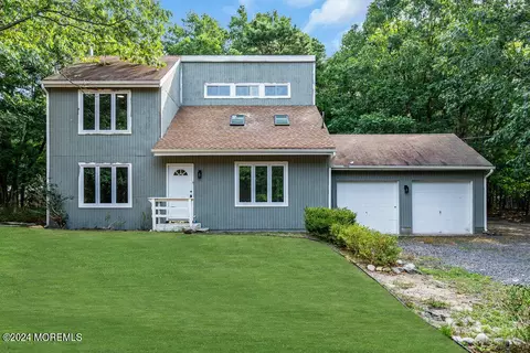 916 W Commodore Blvd, Jackson, NJ 08527