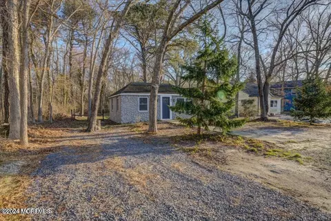 84 Lighthouse Dr, Waretown, NJ 08758 photo 23