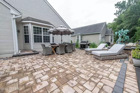 Exterior - 24 Marlow Dr, Jackson, NJ 08527 photo 2 of 19