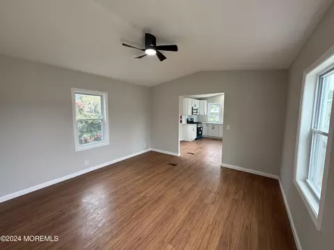 207 2nd St, Jackson, NJ 08527 photo 4