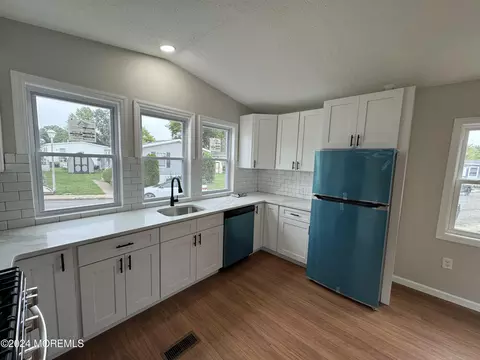 207 2nd St, Jackson, NJ 08527 photo 2