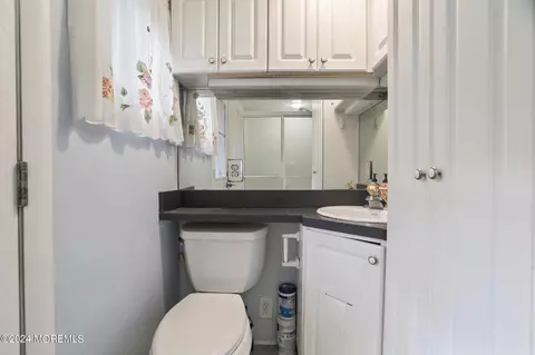 57 Central Ave, Waretown, NJ 08758 photo 13