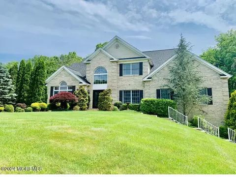 5 Arlenes Way, Cream Ridge, NJ 08514