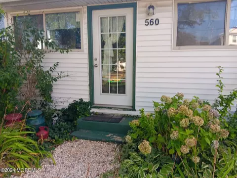 560 George Rd, Toms River, NJ 08753