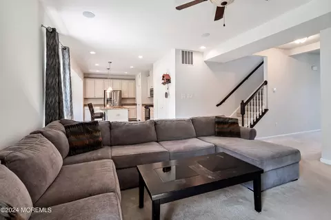 116 E Crossing Dr, Mount Royal, NJ 08061 photo 16