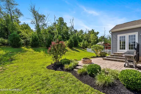116 E Crossing Dr, Mount Royal, NJ 08061 photo 5