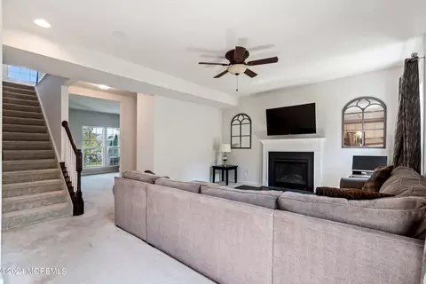 116 E Crossing Dr, Mount Royal, NJ 08061 photo 17