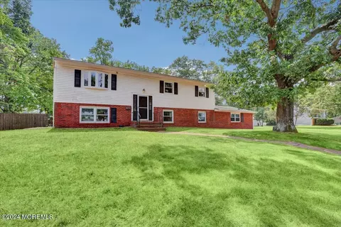 359 Aldrich Rd, Howell, NJ 07731