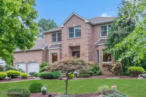 142 Janwich Dr, Morganville, NJ 07751