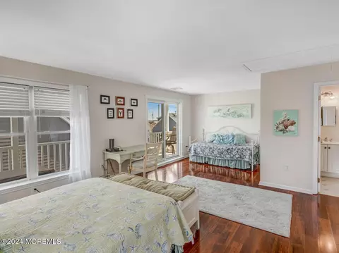 Bedroom - 65 E Atlantic Way, Lavallette, NJ 08735 photo 3 of 8