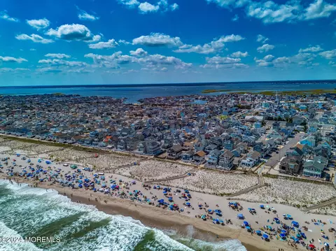 View/Area - 65 E Atlantic Way, Lavallette, NJ 08735 photo 3 of 5
