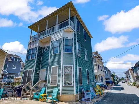 Exterior - 65 E Atlantic Way, Lavallette, NJ 08735 photo 1 of 2