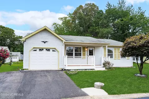 64 S Chestnut Ave #72, Whiting, NJ 08759