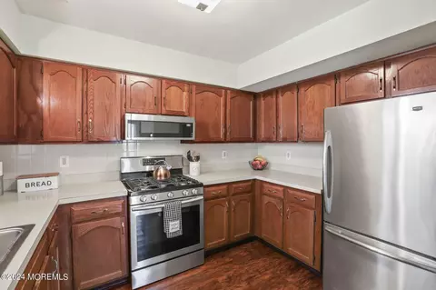 35 Colonial Ct, Jackson, NJ 08527 photo 13