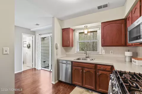 35 Colonial Ct, Jackson, NJ 08527 photo 15