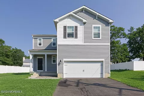 122 Nautilus Dr, Barnegat, NJ 08005