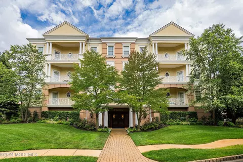 1422 Oval Rd, Manasquan, NJ 08736