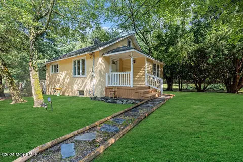 524 Declaration Ln, Jackson, NJ 08527 photo 6