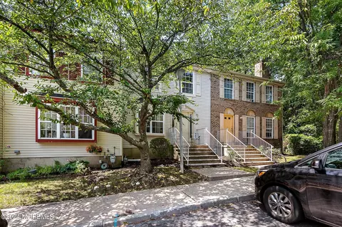 259 Zachary Ct, Lakewood, NJ 08701