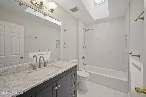 21 Dune Rd, Ocean, NJ 07712 photo 25