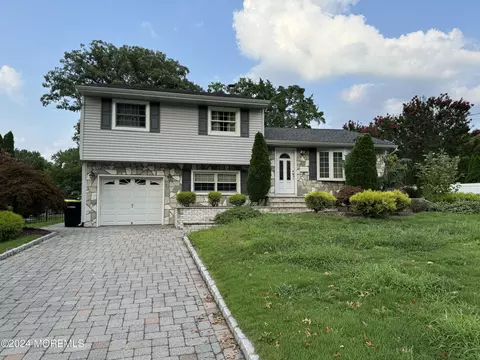 12 Appleton Ter, Old Bridge, NJ 08857