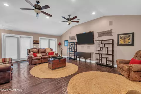 824 William Dr, Brielle, NJ 08730 photo 20