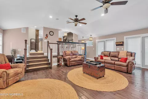824 William Dr, Brielle, NJ 08730 photo 21