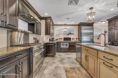 824 William Dr, Brielle, NJ 08730 photo 9